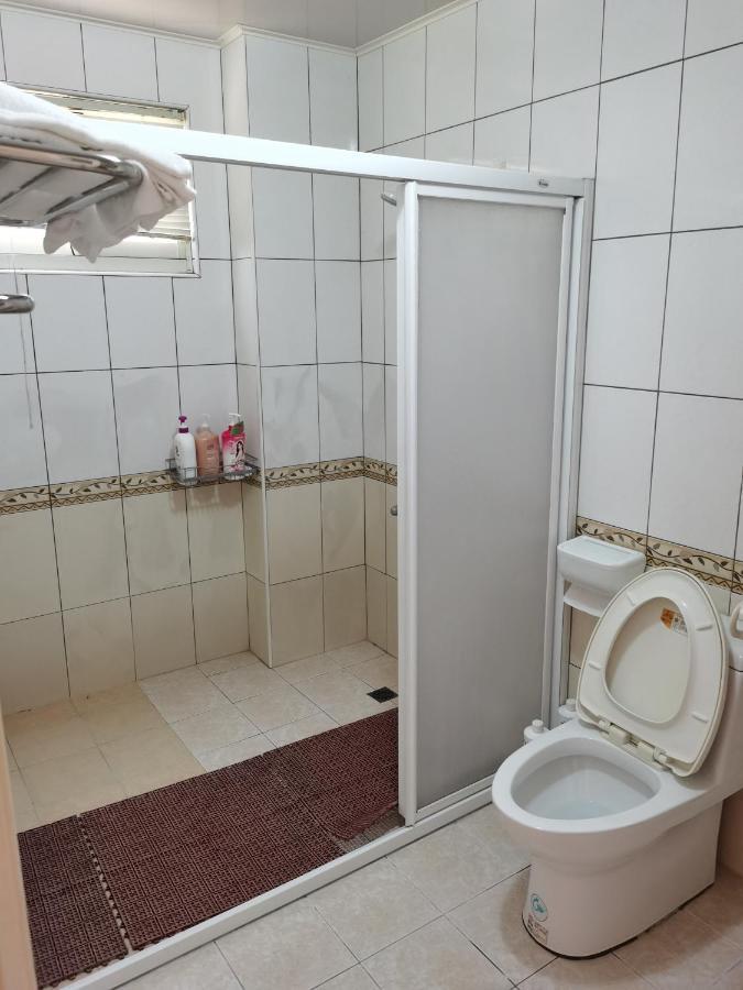 Golden Mary Bed & Breakfast Taitung Екстериор снимка