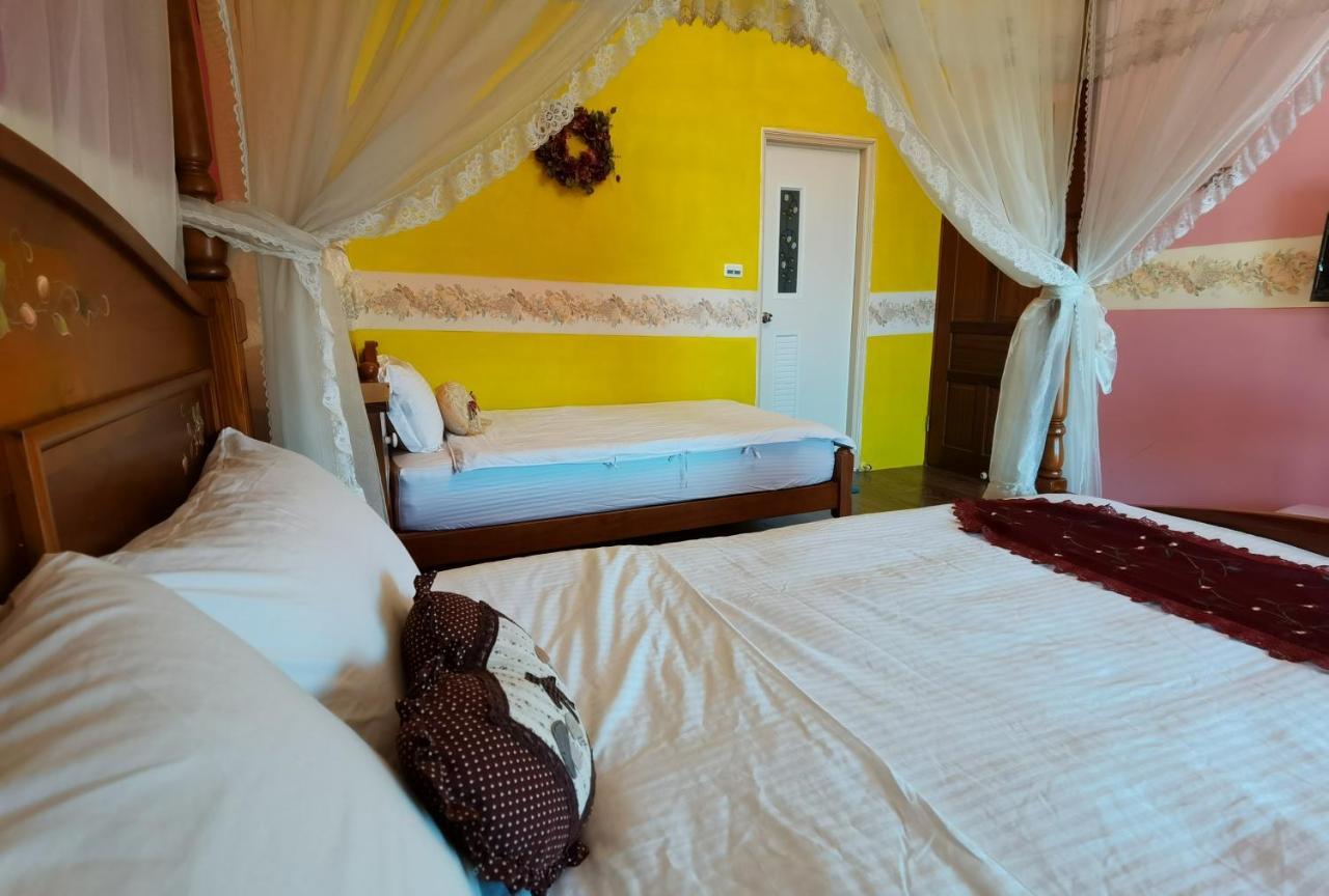 Golden Mary Bed & Breakfast Taitung Екстериор снимка