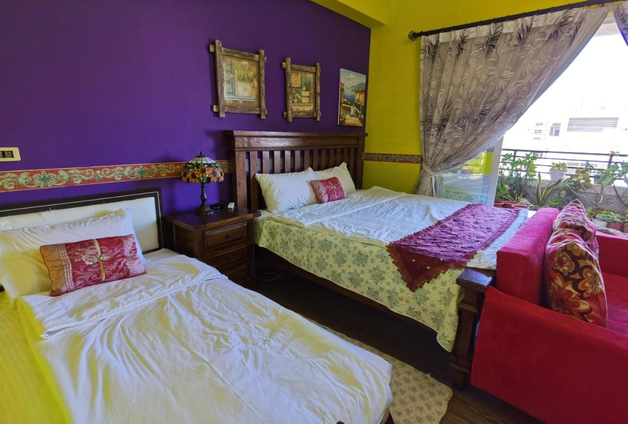 Golden Mary Bed & Breakfast Taitung Екстериор снимка