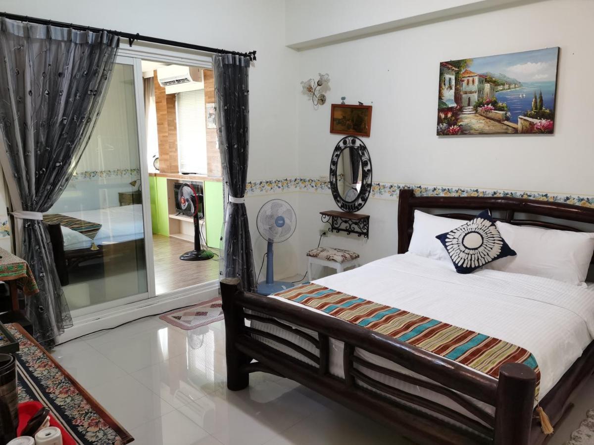 Golden Mary Bed & Breakfast Taitung Екстериор снимка