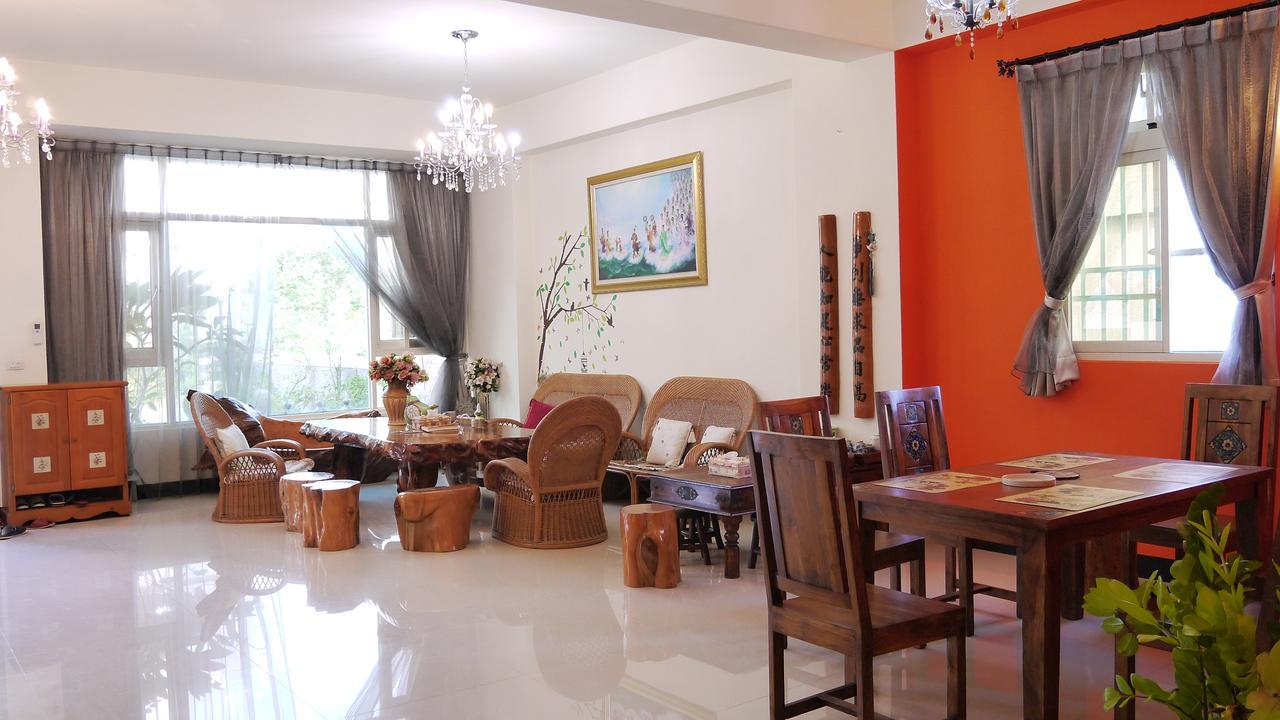 Golden Mary Bed & Breakfast Taitung Екстериор снимка